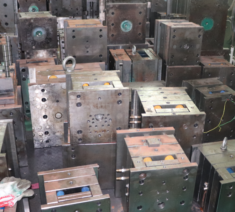 硅膠制品為什么要先開(kāi)樣品模具？